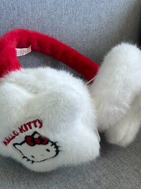 Hello Kitty Earmuffs